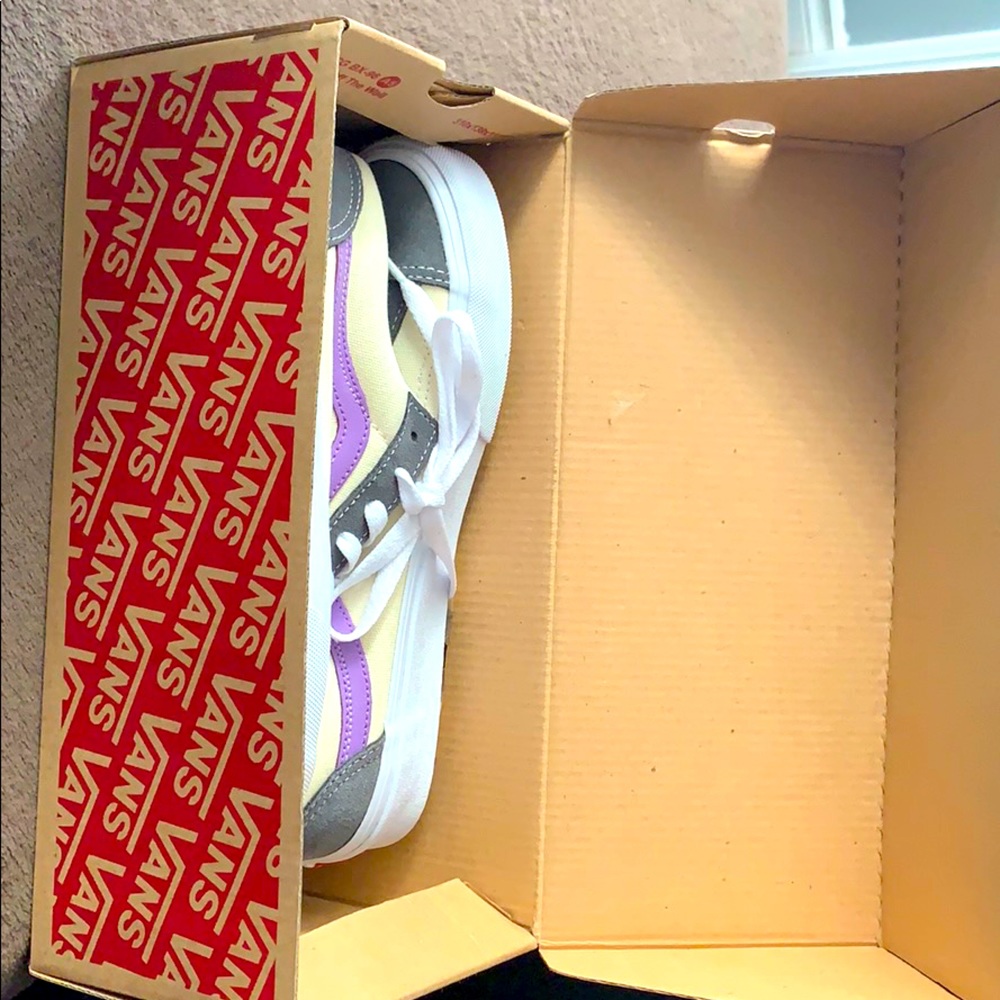 Vans